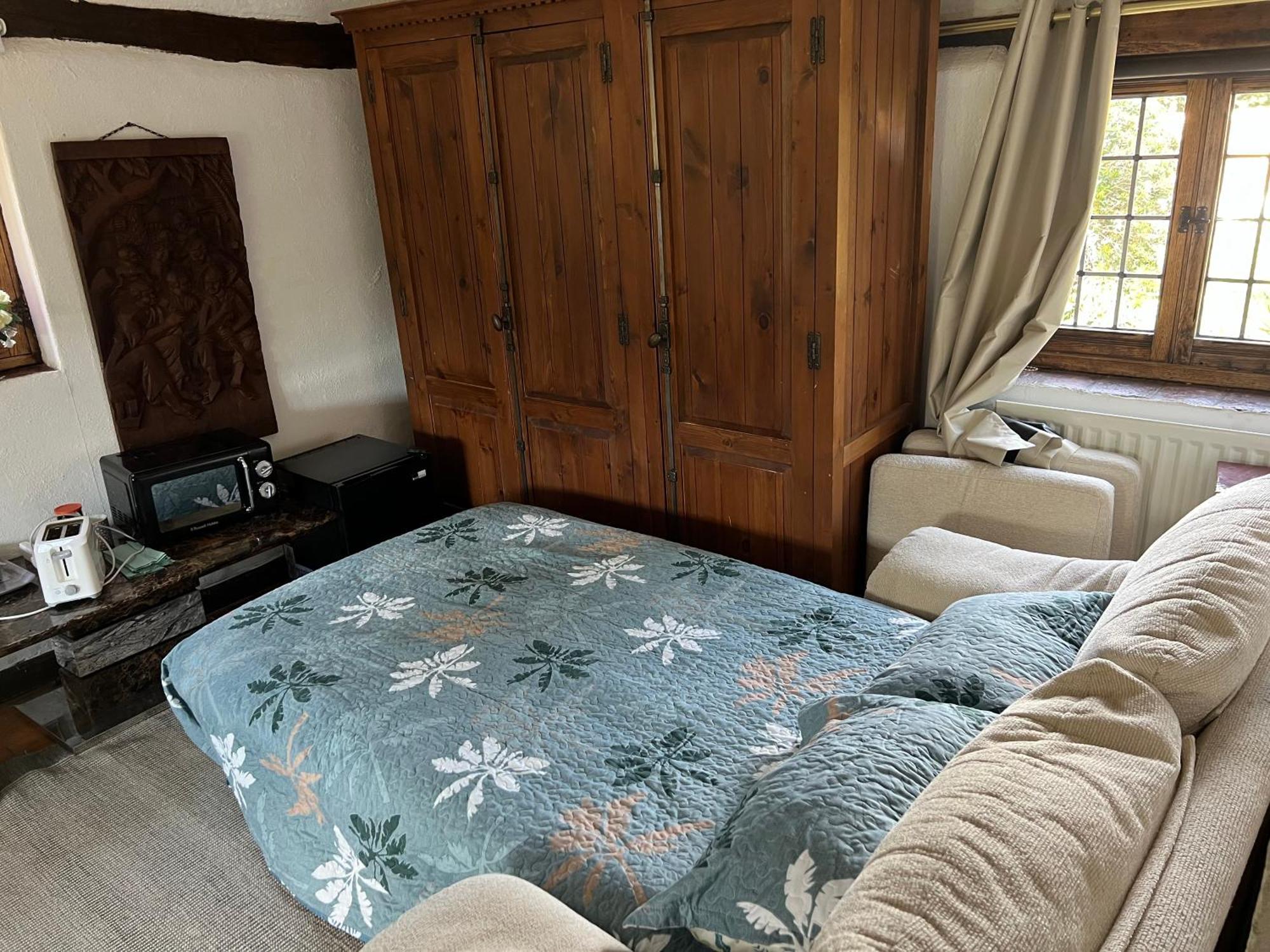 Tudor House - Double Room - En suite Goff's Oak Exterior foto